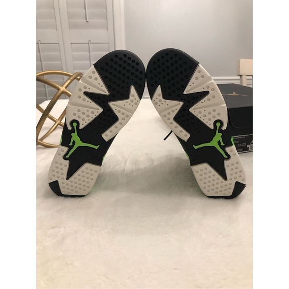 Draft Listing - Picture 6 of 6